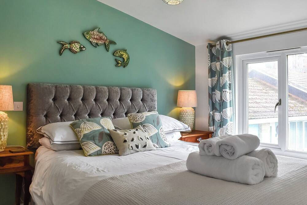 A seaside sanctuary perched on the shores of Westward Ho. in Westward Ho, Hartland Devon Heritage Coast