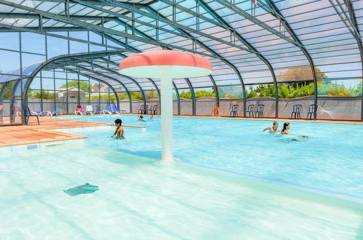 Location de vacances pour 2 personnes, avec Terrasse et Piscine à Plozévet - 3