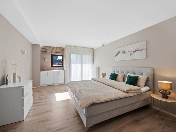Ferienwohnung für 5 Personen, mit Terrasse und Balkon/Terrasse in Bad Liebenzell