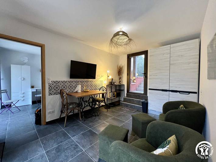 Gîte pour 2 personnes, avec terrasse à Roquefort-des-Corbières - 2