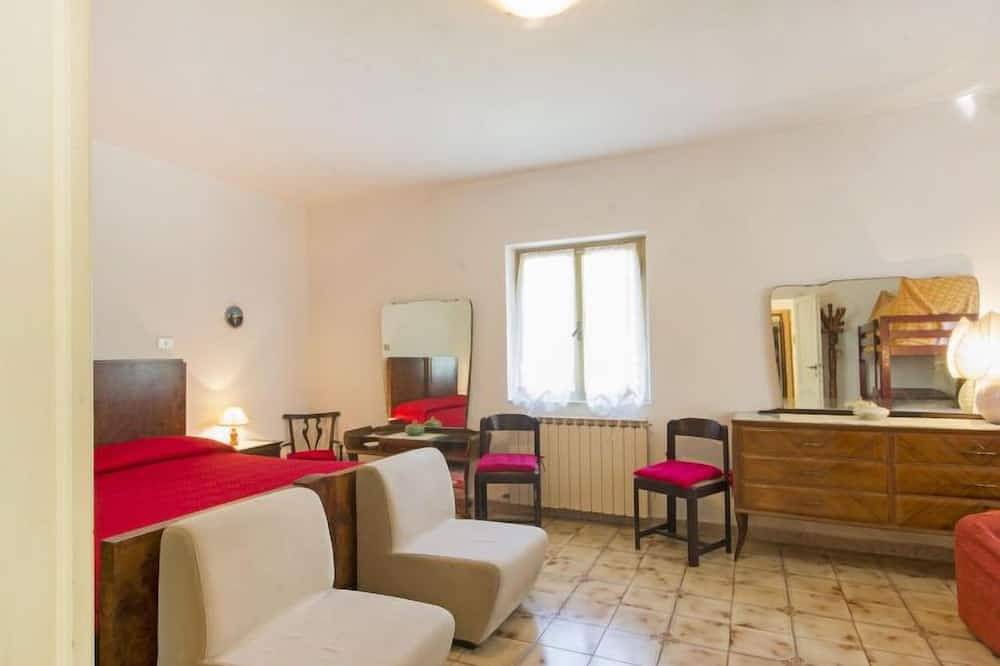 Il Frantoio in Casola in Lunigiana, Parco Regionale delle Alpi Apuane