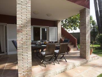Villa for 6 Guests in El Palmar, Costa Blanca, Picture 2