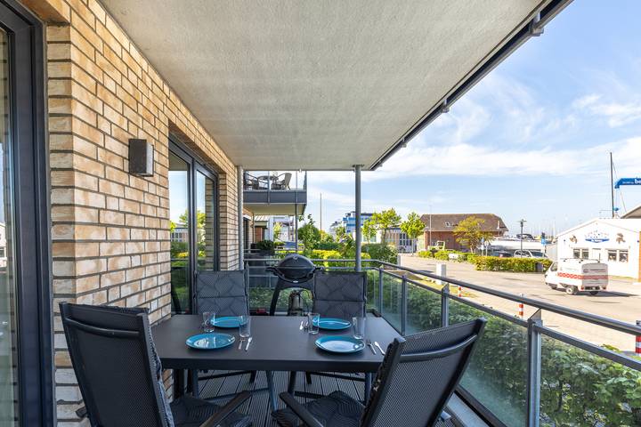 Ferienwohnung für 4 Personen, mit Balkon und Terrasse in Laboe