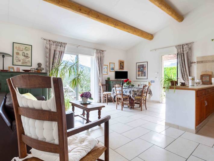 Location de vacances pour 4 personnes, avec terrasse et jardin dans le Vaucluse - 4
