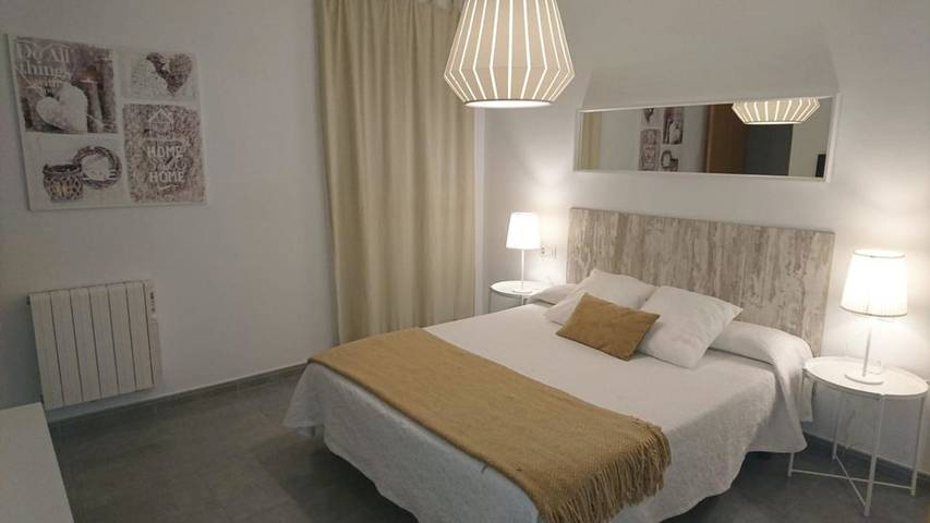 Gîte pour 4 personnes, avec Balcon et Terrasse à Faura
