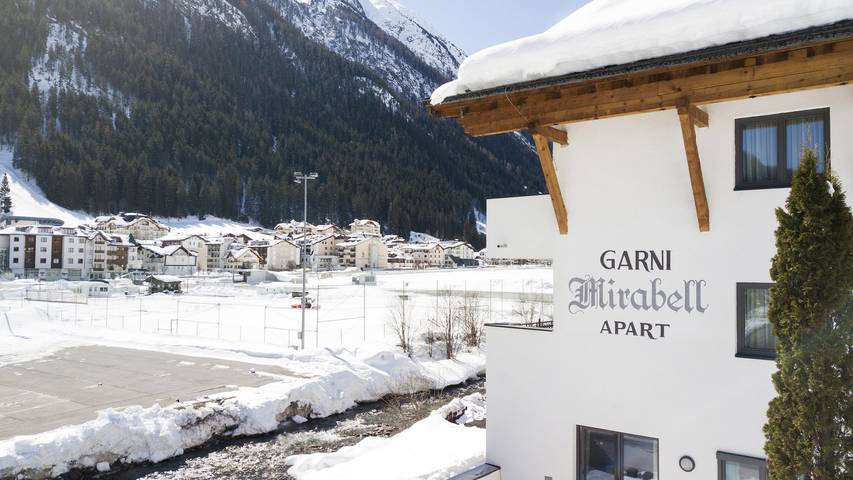 Geheel vakantieappartement, Short Stay in Apartment 8-10 People in Ischgl, Verwall 