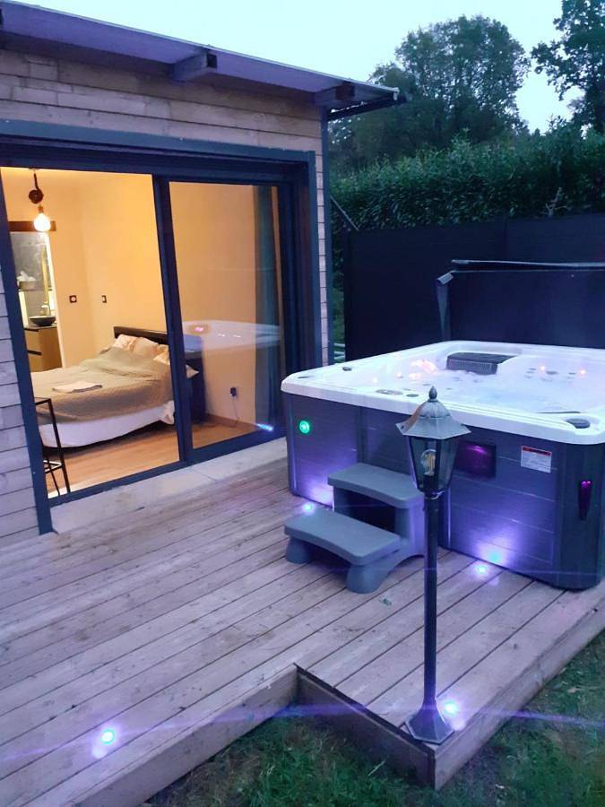 Gîte pour 2 personnes, avec vue et terrasse, animaux acceptés à Bouquelon