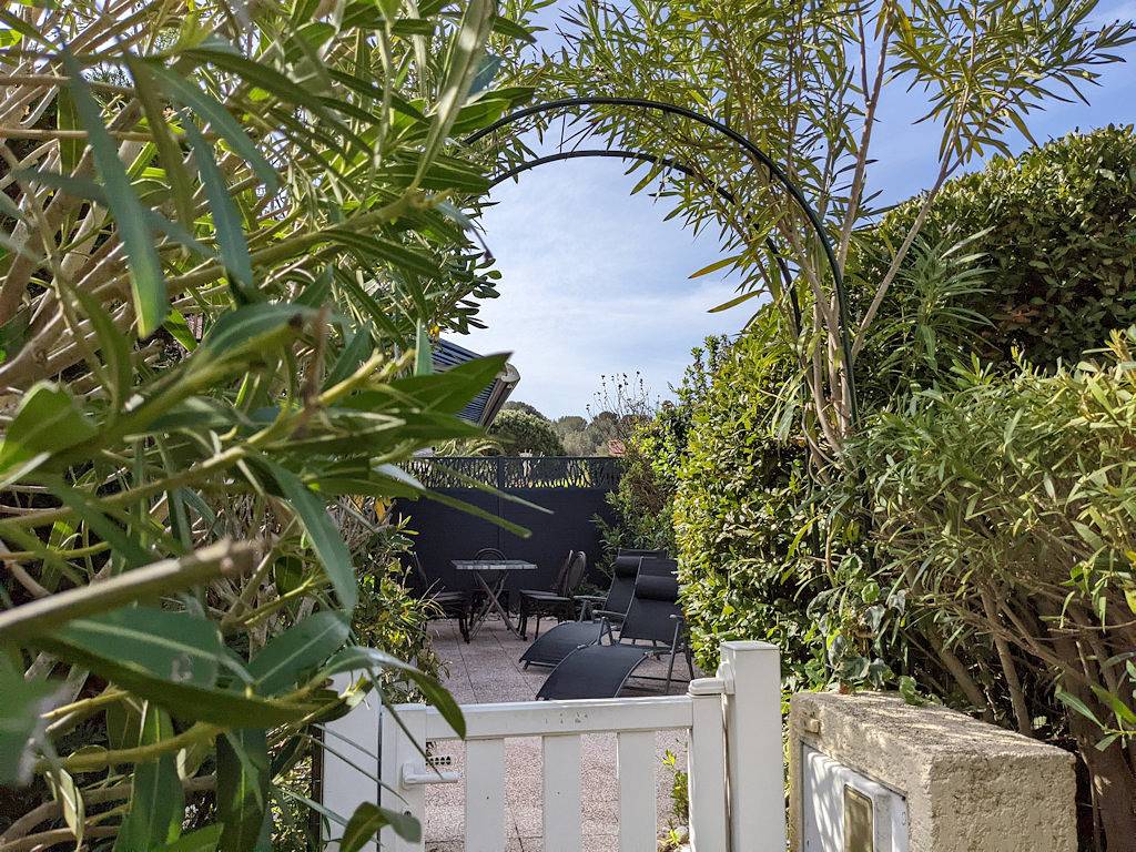 Petite maison Domaine d'Azur in Le Lavandou, Région de Toulon