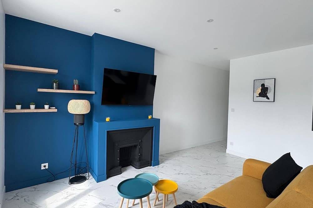 Entire apartment, Appartement Chic - Rhône view in Vienne (Isère), Vienne region