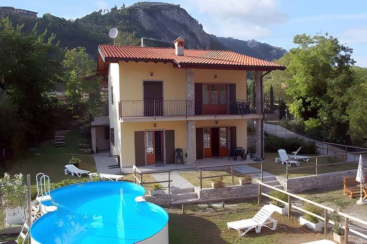 Ferienwohnung für 2 Personen, mit Garten und Pool
