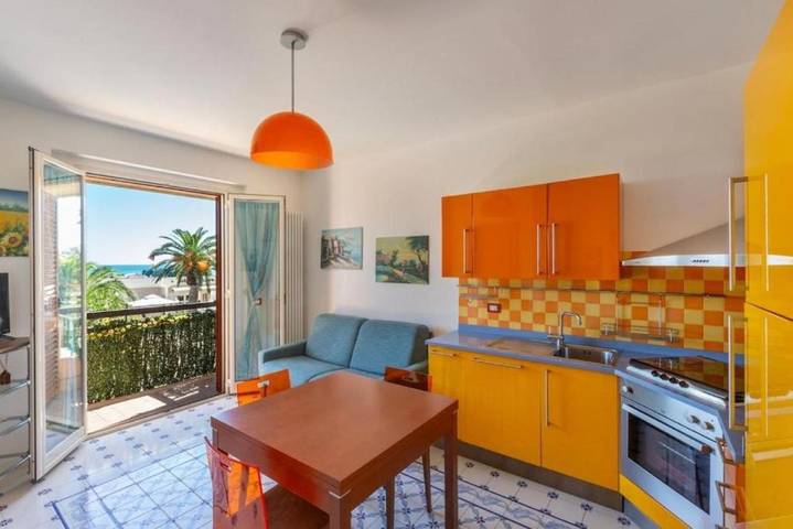 Appartamento per 4 persone, con Balcone e Panorama a Porto d'Ascoli