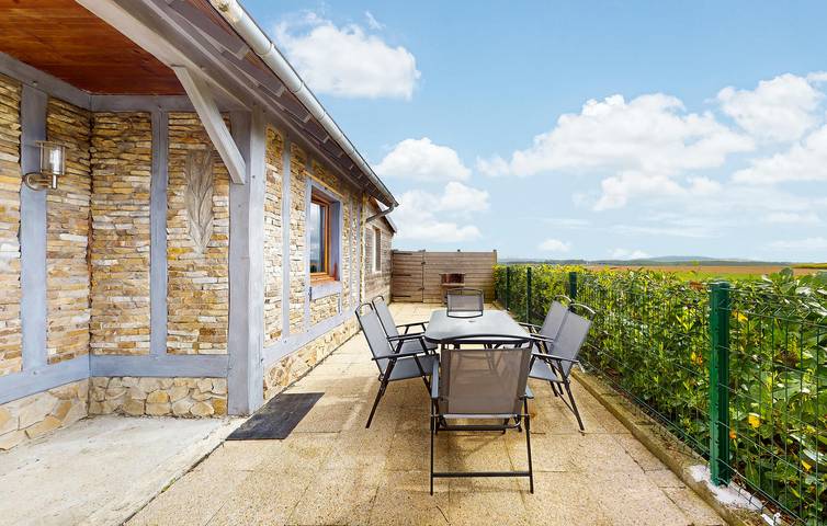 Appartement confortable avec WiFi, parking et jardin, près de la rivière et de la côte in Malleville-les-Grès, Région de Dieppe