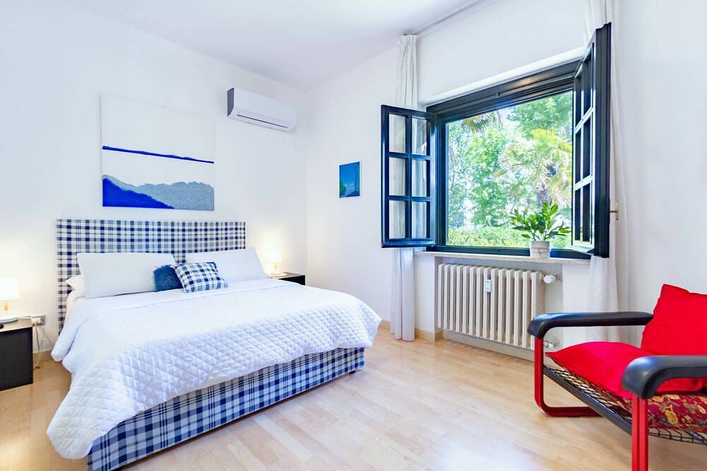 Apartamento entero, Villino D'Agostino · Beachside 2-room villa flat, garden view balcony in Francavilla al Mare, Provincia de Chieti