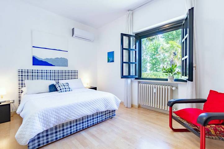 Ganze Wohnung, Villino D'Agostino · Beachside 2-room villa flat, garden view balcony in Francavilla al Mare, Chieti Provinz