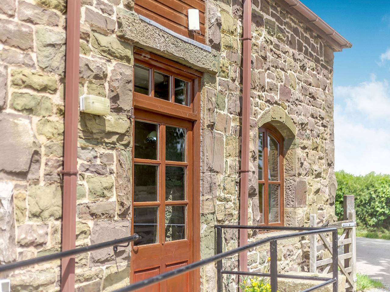 Swallow's Nest in Shropshire Hills
