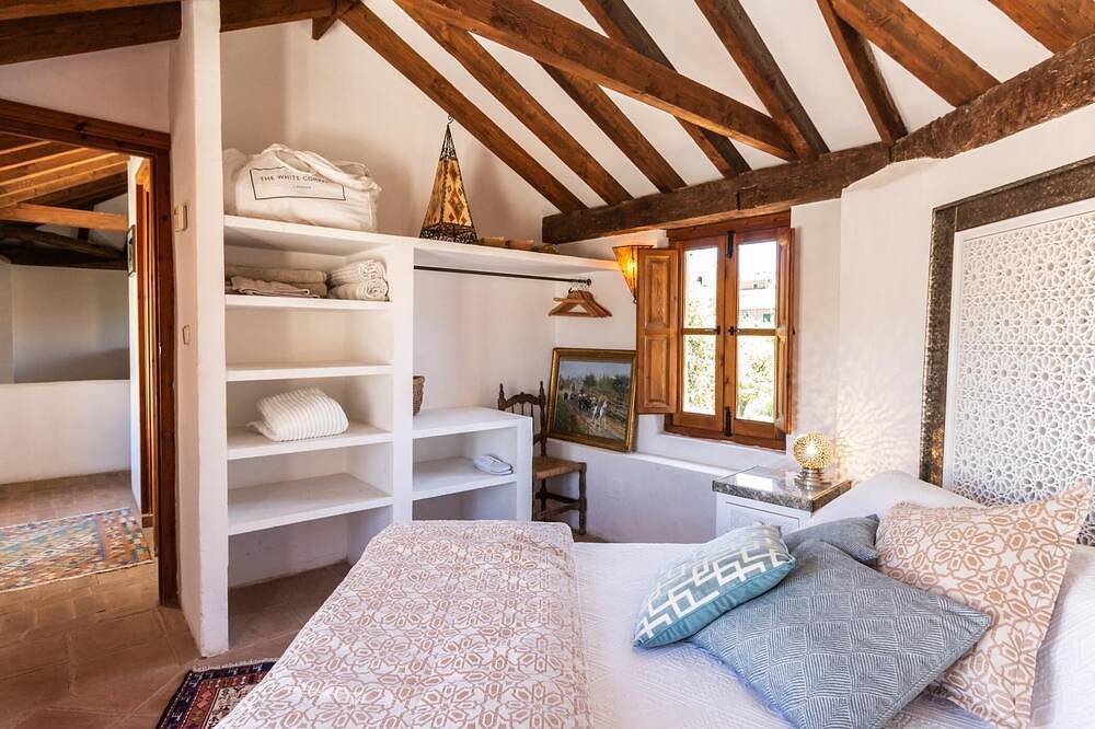Molino de aceite reconvertido con piscina privada in Melegís, El Valle