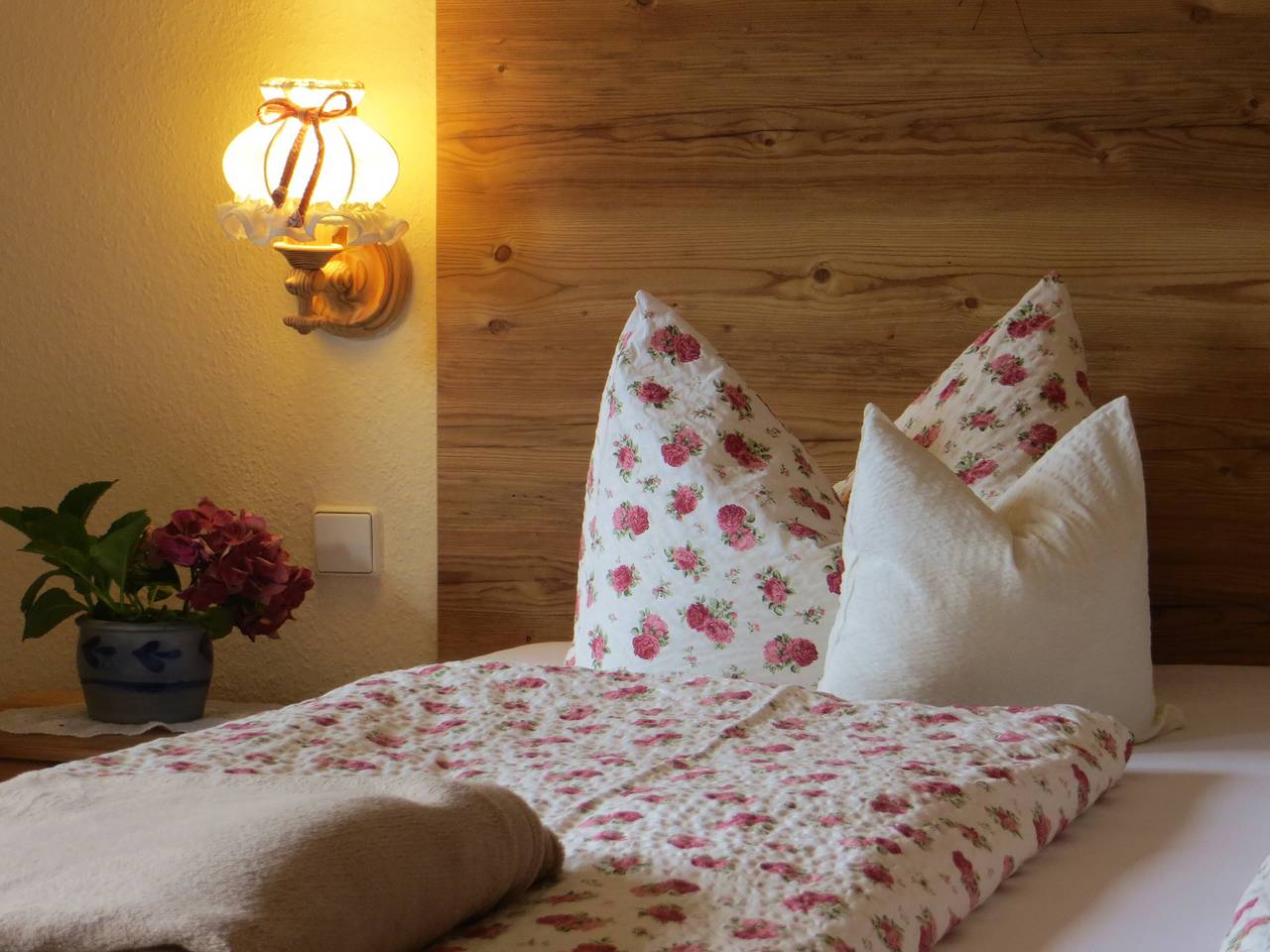 Pension Haus Marianne - Chiemgau Karte - Holiday flat for 2 persons, bedroom, kitchenette, 43 sqm in Inzell, Alpes Bávaros