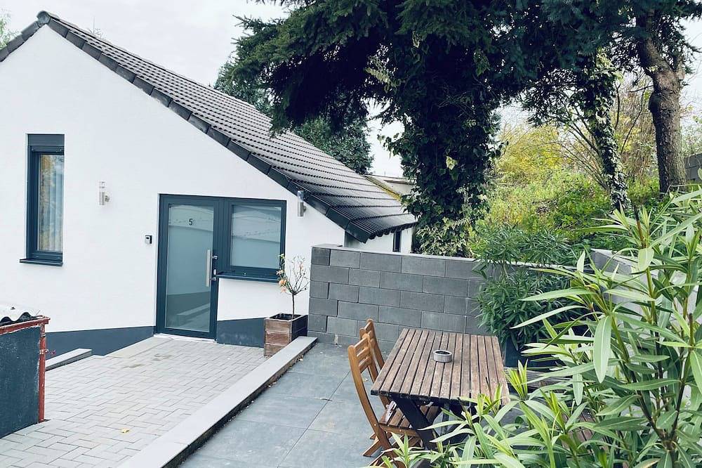 Modernes Ferienhaus in der Natur  und in Stadtnähe! in Rübenach, Koblenz
