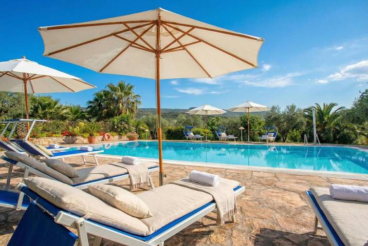 Villa pour 8 personnes, avec piscine et jardin, animaux acceptés à Alghero - 4