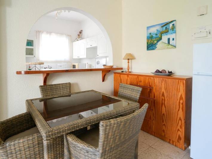 Gîte pour 6 personnes, avec piscine et jardin ainsi que balcon et vue à Paphos (ville) - 4