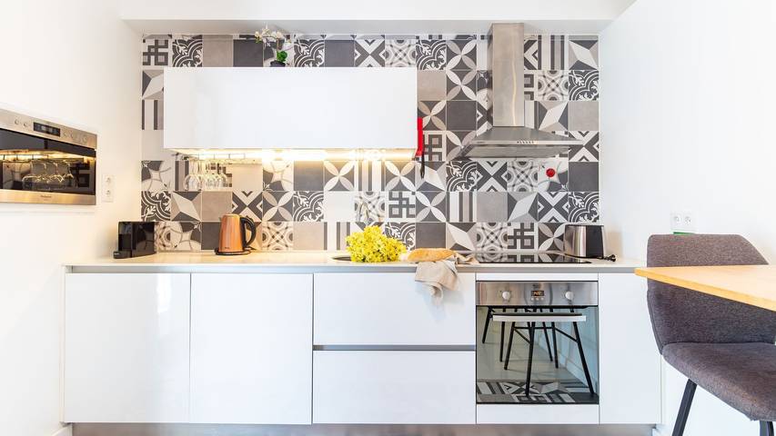 Ganze Wohnung, Ferienwohnung für 2 Personen mit Terrasse in Porto, Porto Distrikt