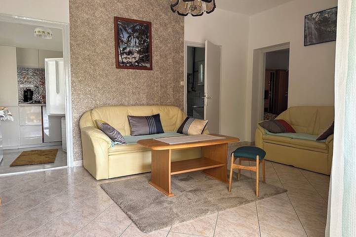 Four bedroom House near Lake Balaton. in Balatonfüred, Balatonfüredi járás
