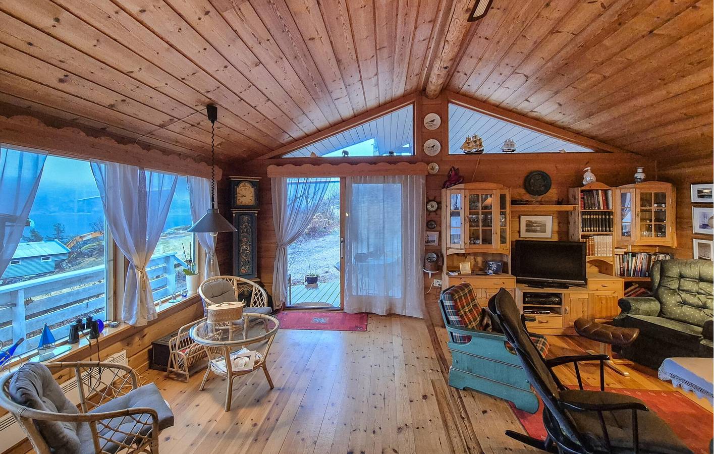 Ferienhaus für 6 Personen mit Terrasse in Hardangerfjord