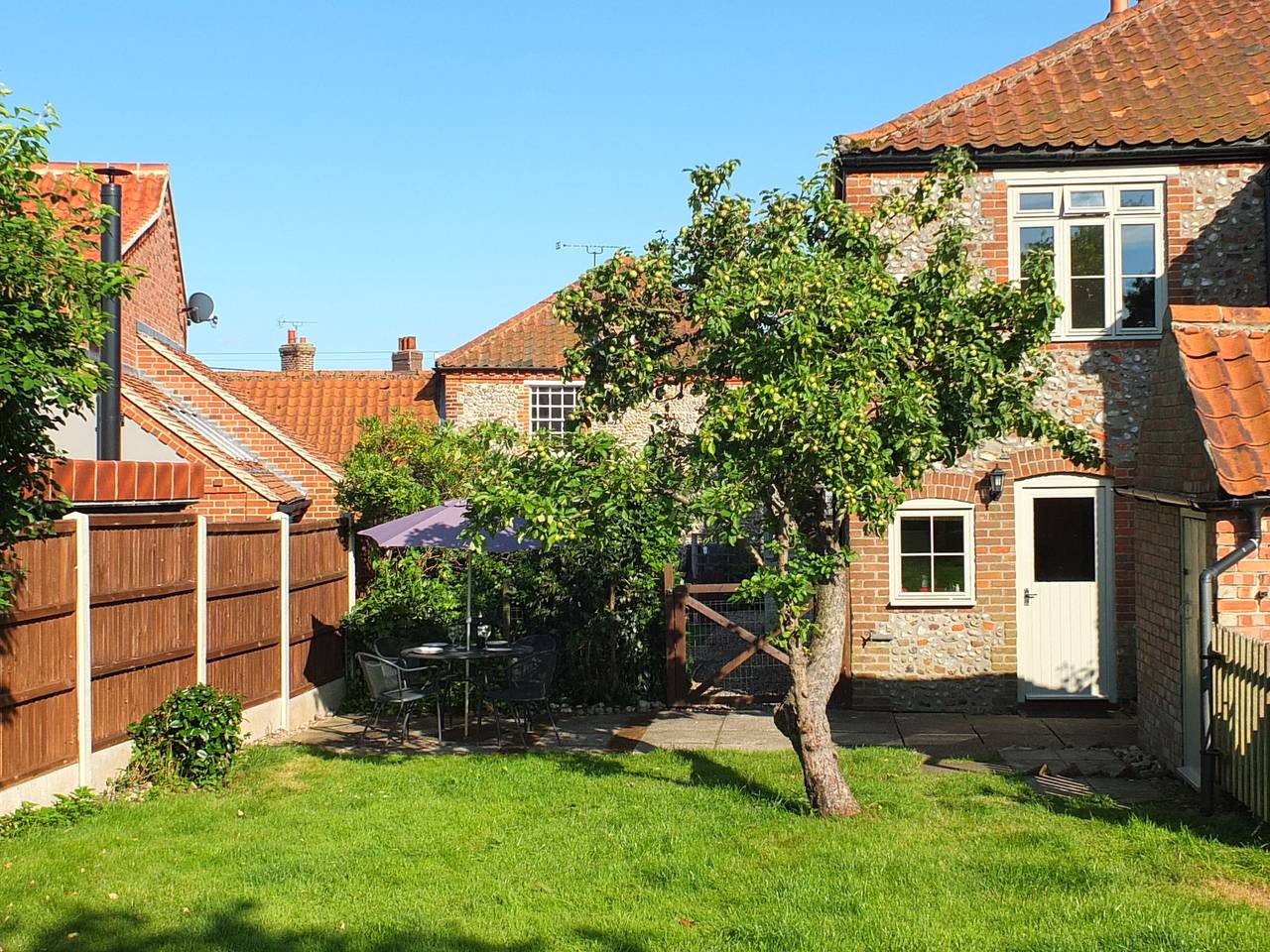 Beaconsfield Cottage in Briston, Norfolk