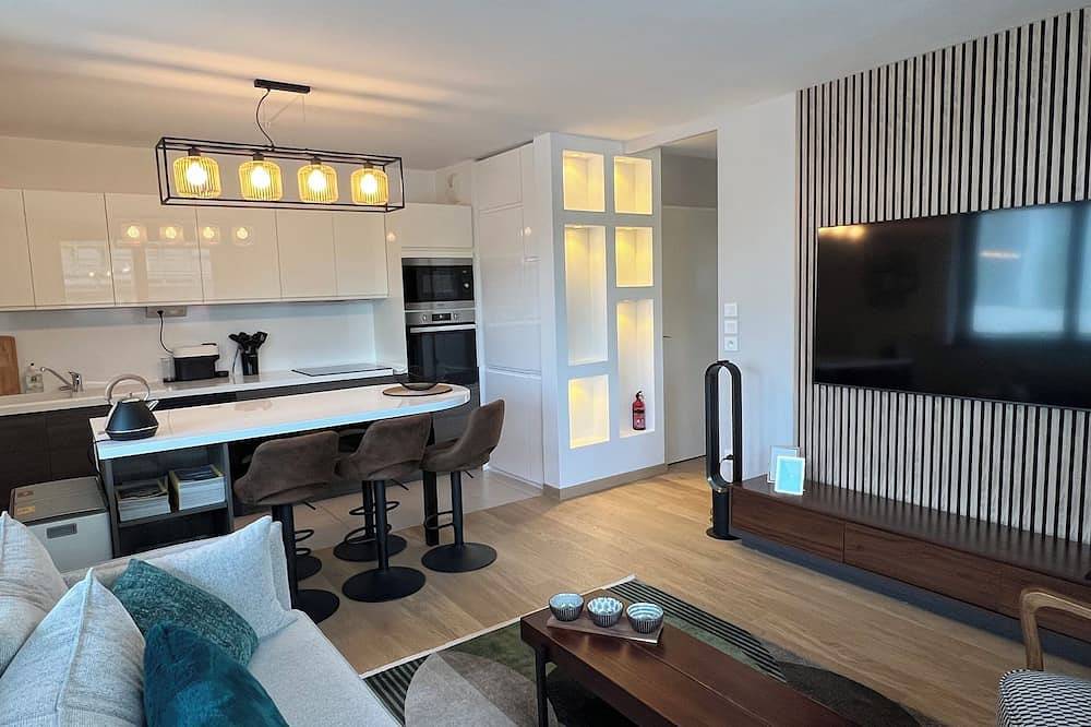 Entire apartment, Comfort stay at Paris La Défense Arena in Nanterre, Hauts-de-Seine
