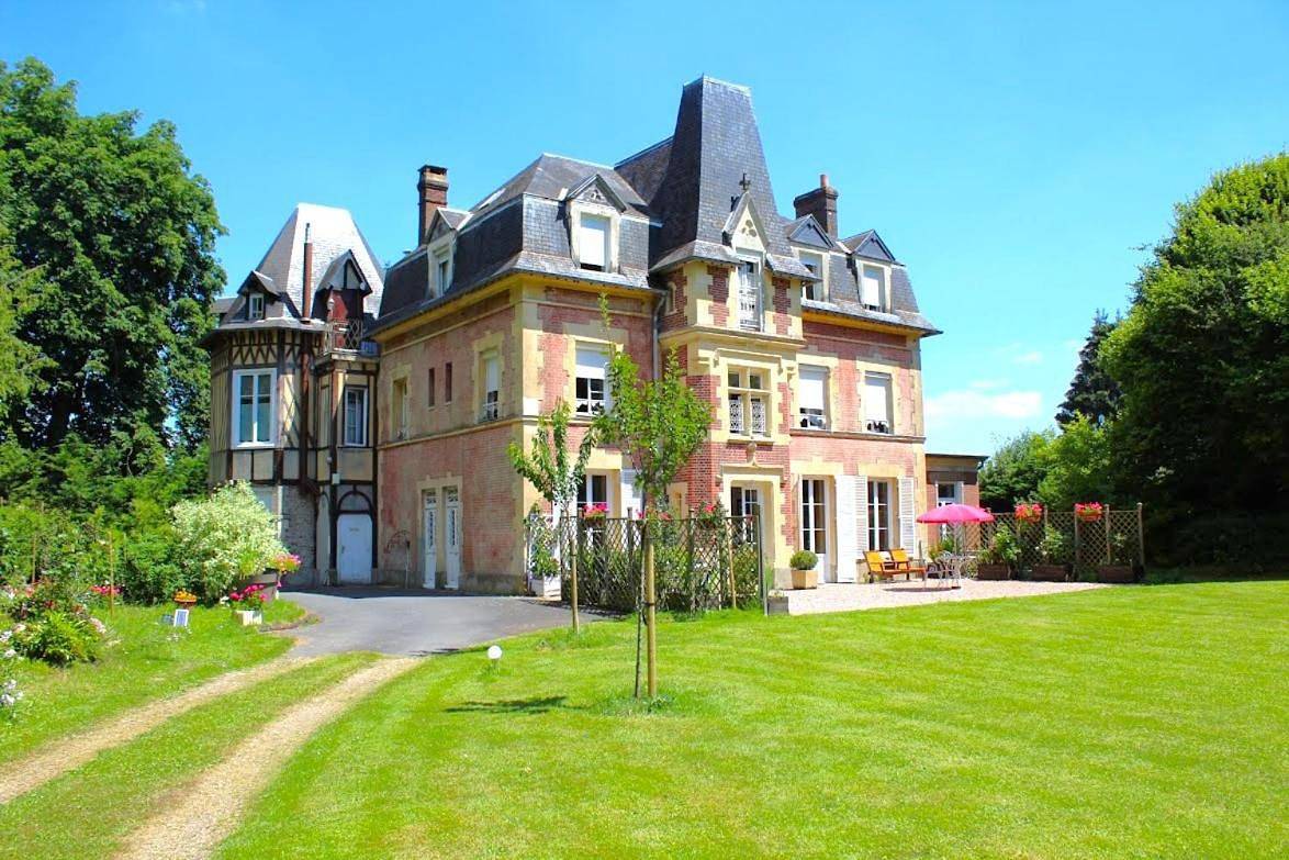 Charming Guest House in Firfol, Région de Lisieux
