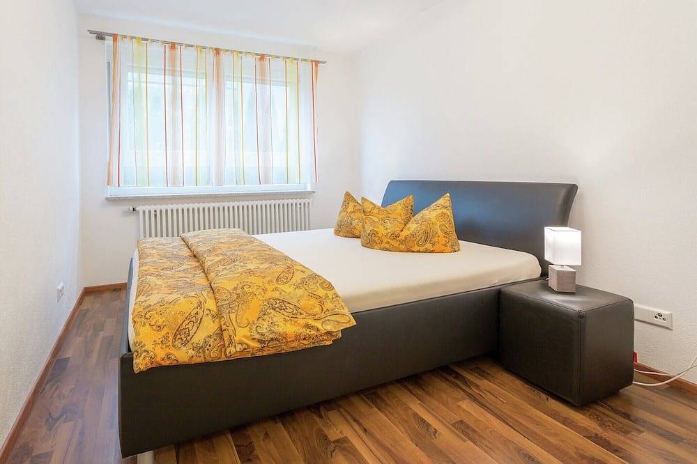 Ganze Wohnung, Ferienhaus in Markdorf mit Pool in Markdorf, Region Bodensee-Oberschwaben