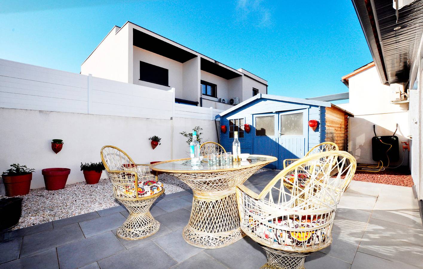 Encantador Apartamento con Jardín y Aparcamiento - ¡Cerca del Centro de la Ciudad! in Latour-Bas-Elne, Côte d'Améthyste