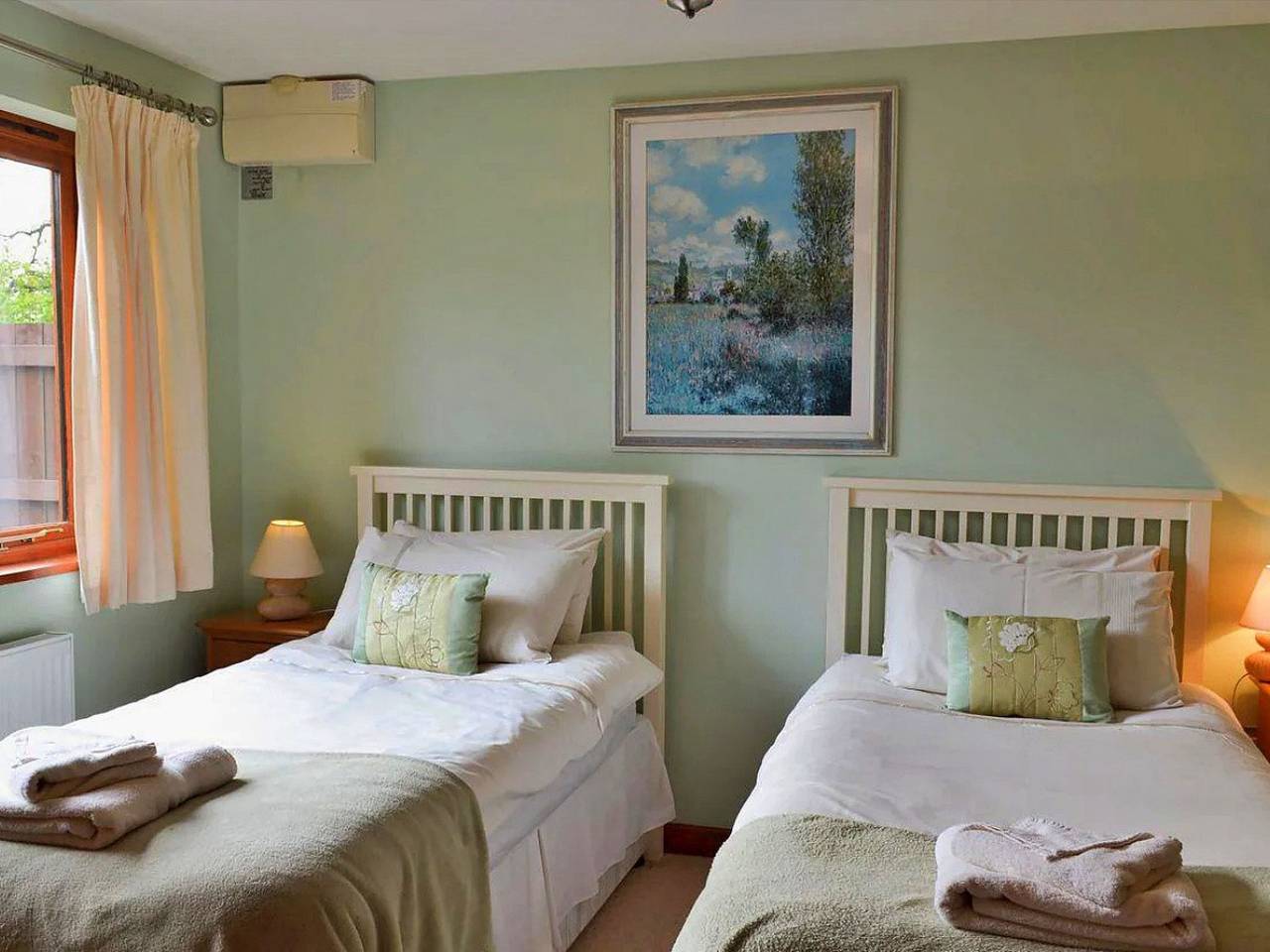 Little Dunley - Oaktree Cottage in Hennock, Devon