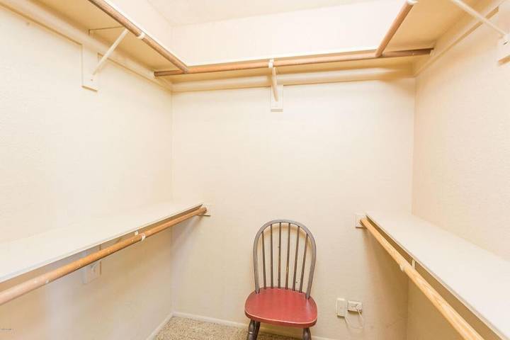Apartment for 2 people, with balcony and pool as well as hot tub in Phoenix