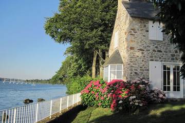 Location de vacances pour 8 personnes, avec jardin à Plougastel-Daoulas