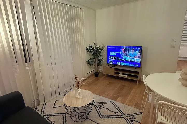 Agréable maison de plain-pied dans un quartier calme in Vierzon, Région de Vierzon