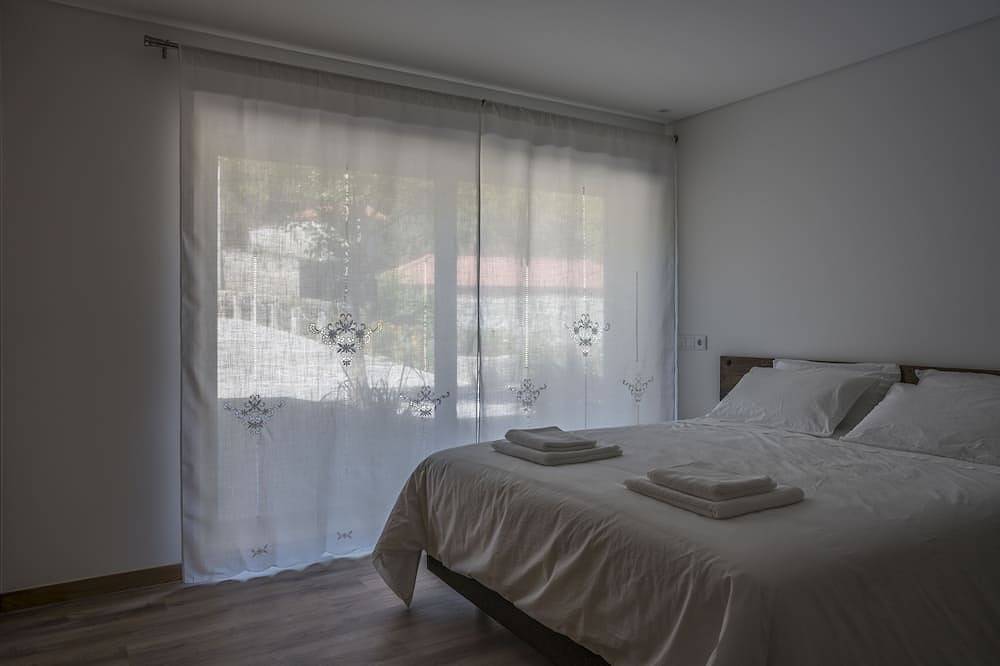 Porch House in Fafe, Distrito de Braga