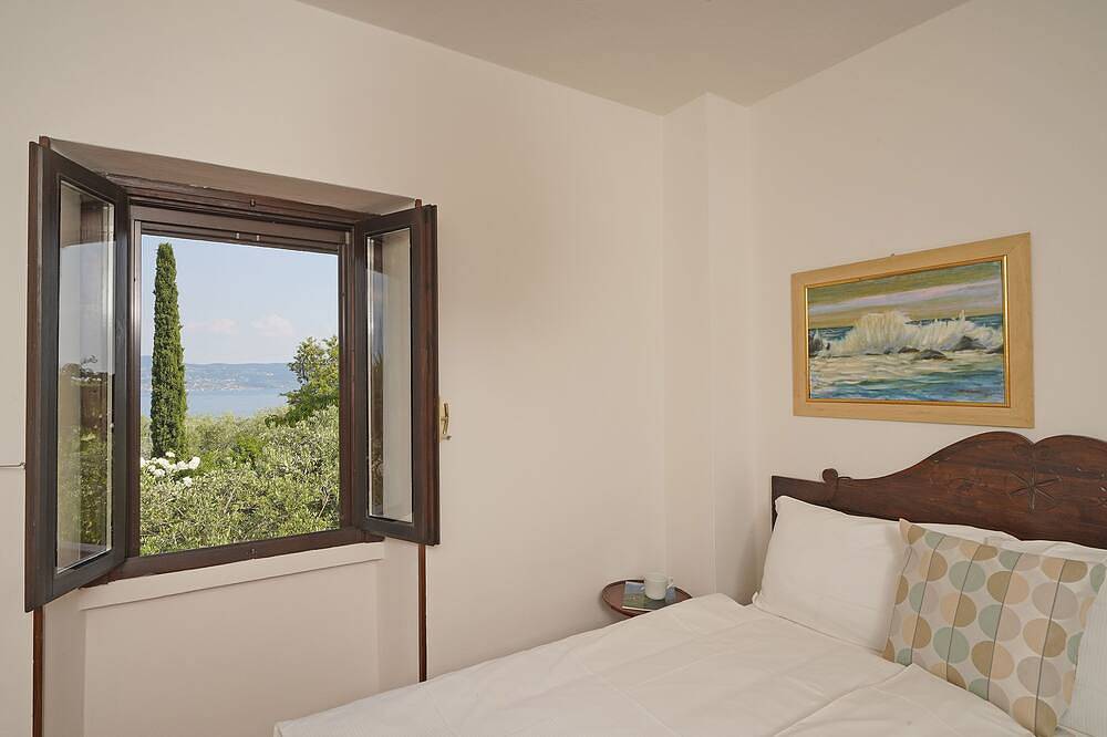 Villa Bouganville in Toscolano-Maderno, Gardasee-Berge