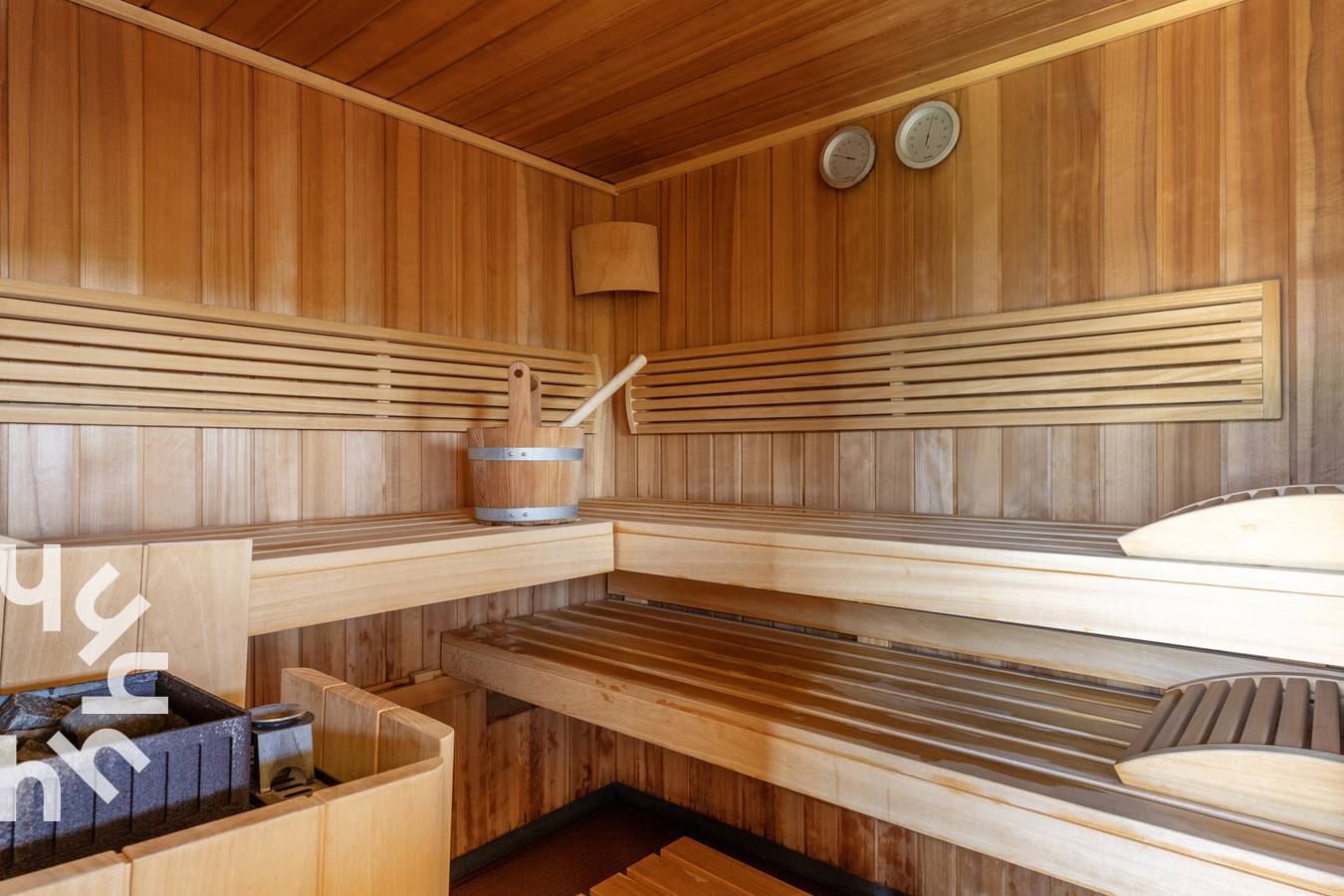 Komfortables Studio für 2 Personen mit Sauna und Spa im Freien in Kraggenburg, Flevoland in Ijsselmeer