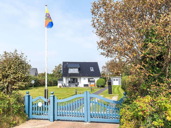 Ferienhaus für 3 Personen, mit Sauna und Terrasse sowie Garten auf Föhr