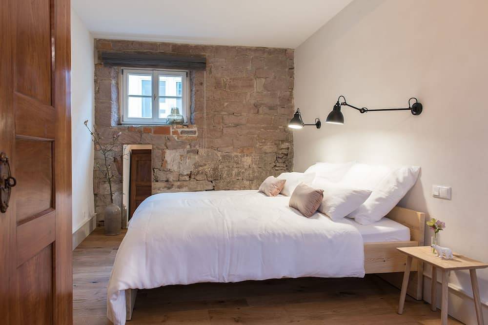 Ganze Wohnung, Modernes Apartment im Denkmal, seniorengerecht im Eg in Lahr, Mittlerer Schwarzwald