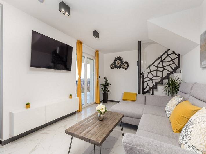 Villa für 10 Personen, mit Balkon, kinderfreundlich in Grad Opatija