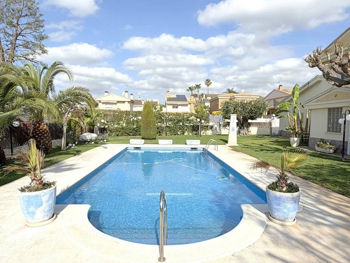 Casa de vacaciones para 8 personas, con jardín, Se admiten mascotas - 1
