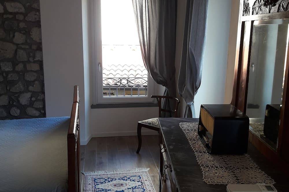 Ganze Wohnung, Dreizimmerwohnung für 6 Personen in Monte Isola in Peschiera Maraglio, Monte Isola