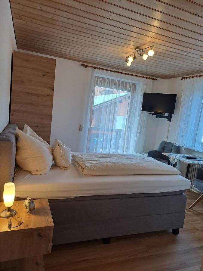 Ferienwohnung für 2 Personen, mit Balkon und Garten, mit Haustier in Schwangau - 4