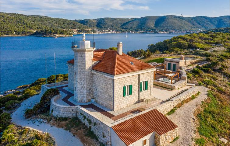 Ferienhaus für 4 Personen, mit Terrasse und Garten, mit Haustier auf Vis - 4