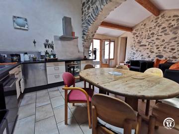 Gîte pour 4 personnes, avec terrasse, animaux acceptés à Berlou