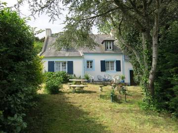 Gîte pour 8 personnes, avec jardin et terrasse, animaux acceptés à Locmaria