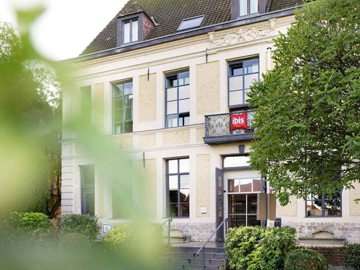 Hôtel pour 2 personnes, avec terrasse et vue, animaux acceptés à Douai