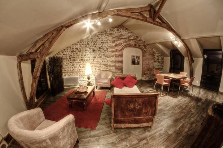 Gîte pour 3 personnes, avec balcon à Bazet